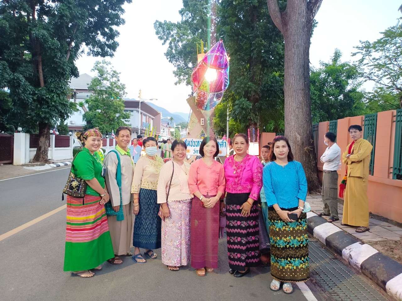 ประเพณี แห่ต้นแปก หรือต้นเกี๊ยะของชาวไทใหญ่จังหวัดแม่ฮ่องสอน